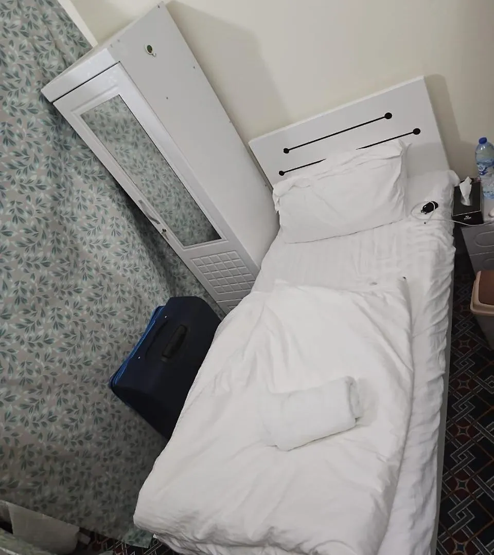 Comfortable Male Bed Space By Ruby Star 4 Single Beds 226 Dubai Forenede Arabiske Emirater